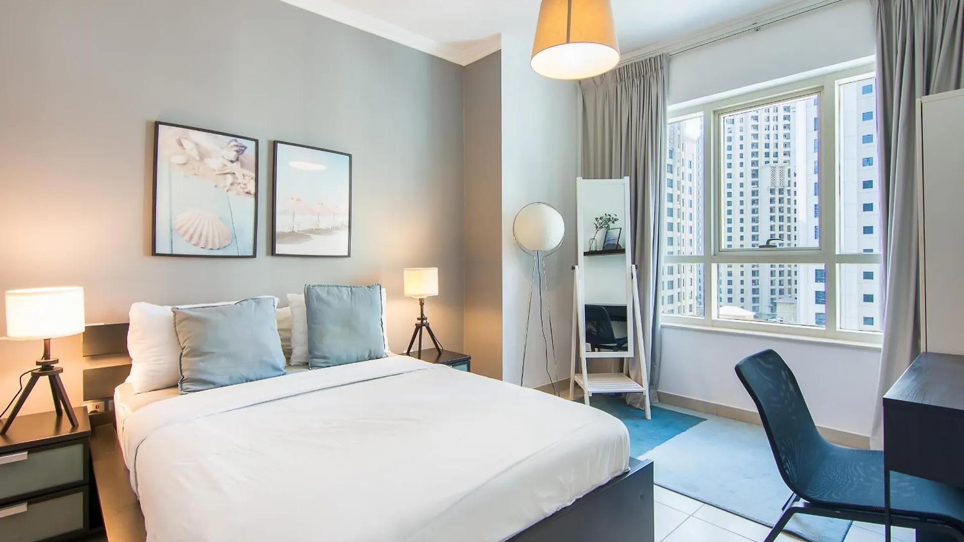 Marina Quays West-Charming 1-Br Retreat In The Heart Of Marina Apartment Dubai United Arab Emirates