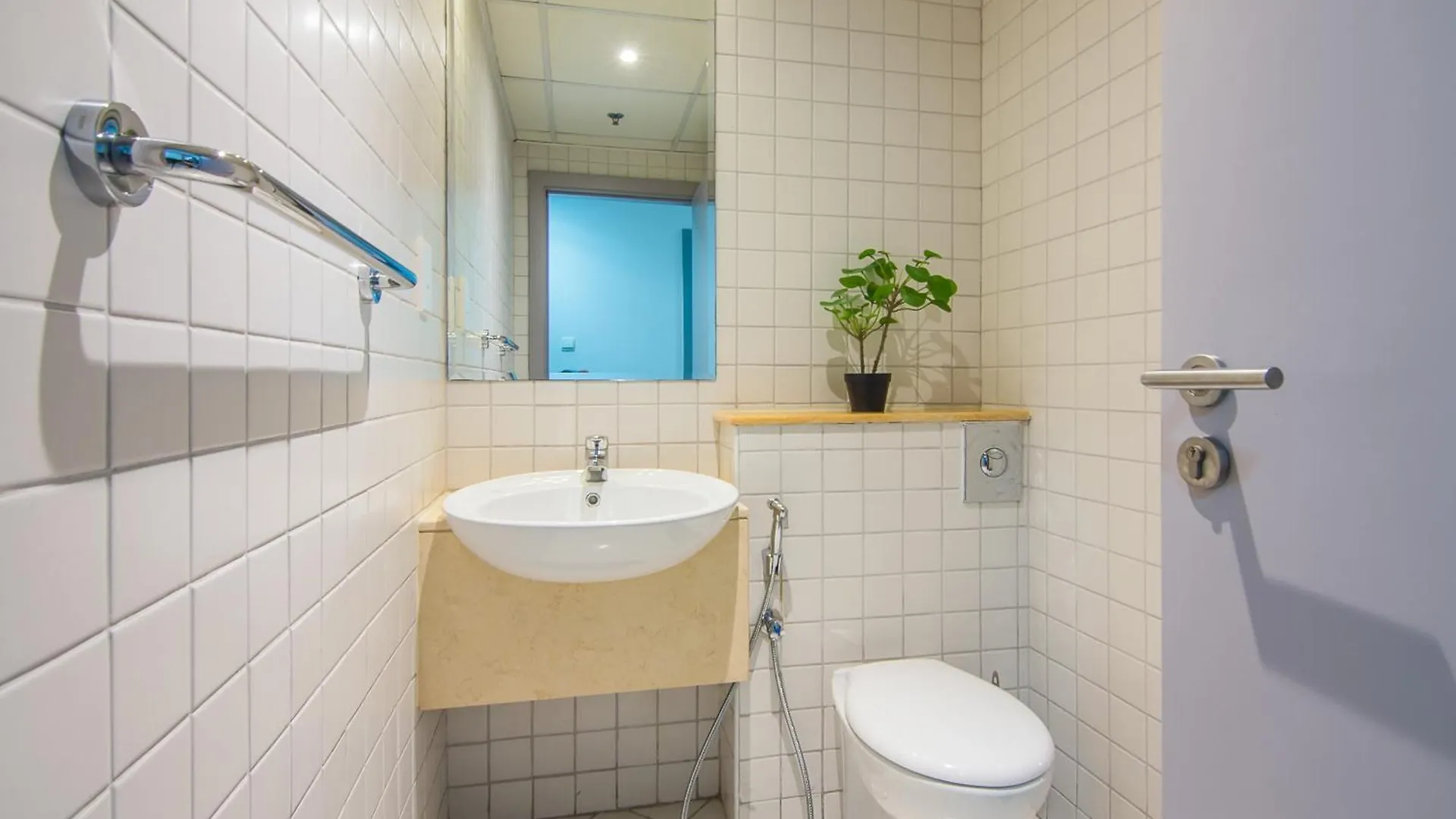 Marina Quays West-Charming 1-Br Retreat In The Heart Of Marina Apartment Dubai