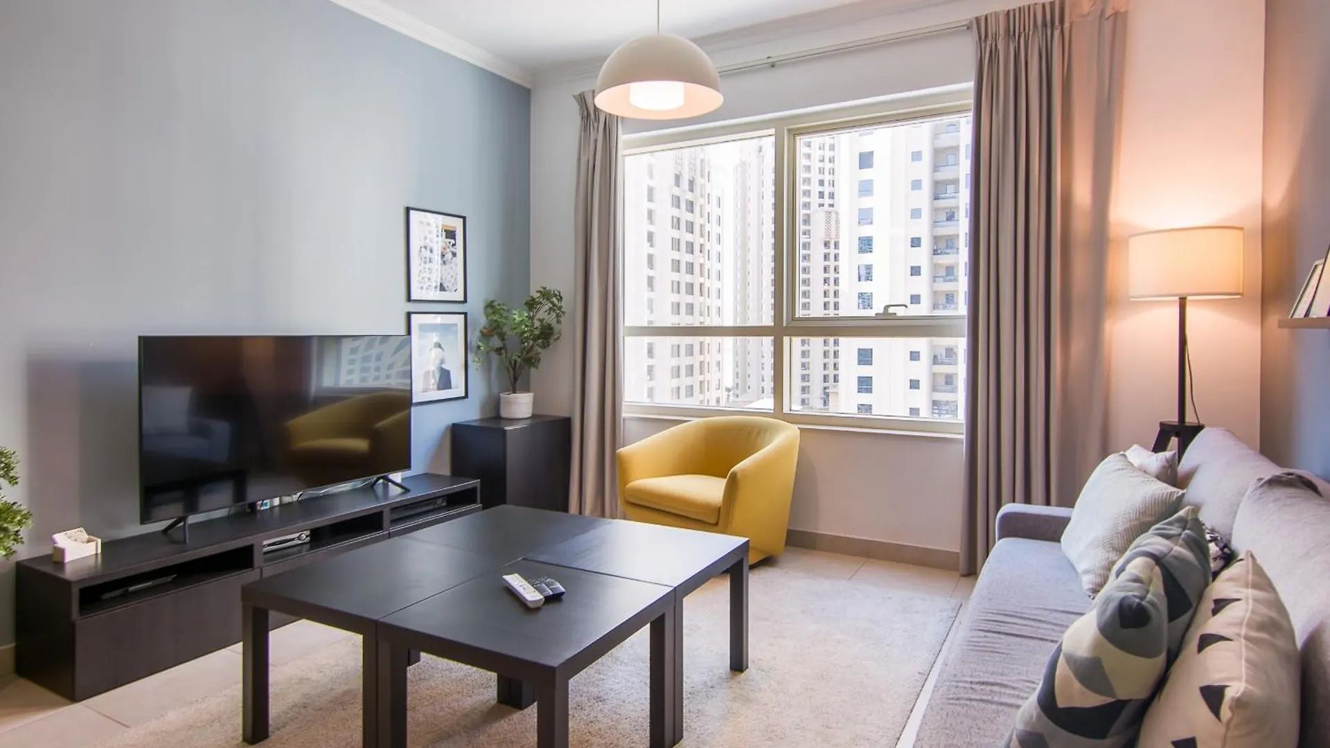 Marina Quays West-Charming 1-Br Retreat In The Heart Of Marina Apartment Dubai 0*,